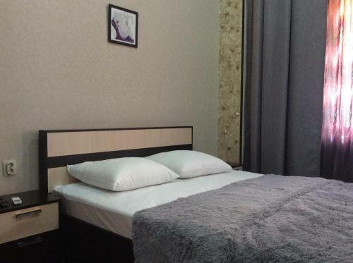 Hostal Jemchujina Guest House