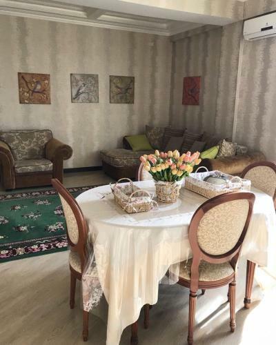 Rose Apartment