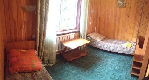 Hostal Guest House Yolochka