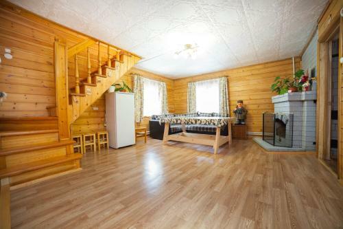 Hostal Guest House Russky Dom
