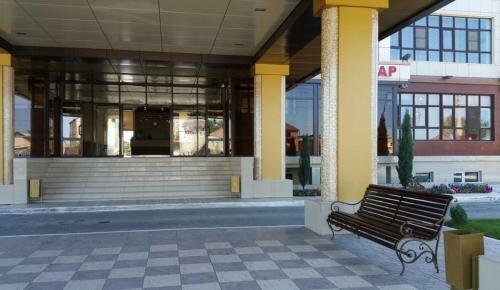 Admiral Hotel