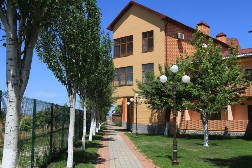 Hotel Complex Djami