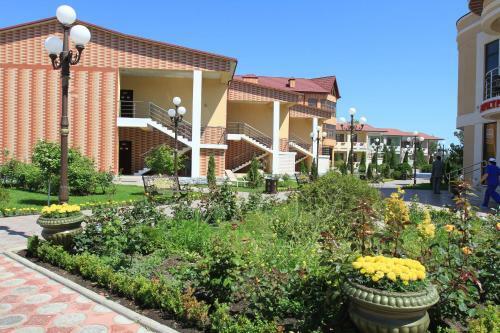 Hotel Complex Djami