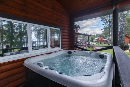 Holiday Park Zhemchuzhina
