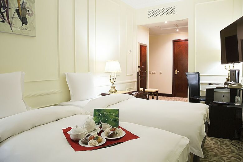 Golden Rooms Hotel