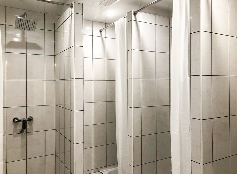 Makarov Hostel