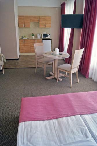 Aparthotel Apart-hotel "hills Hotel"
