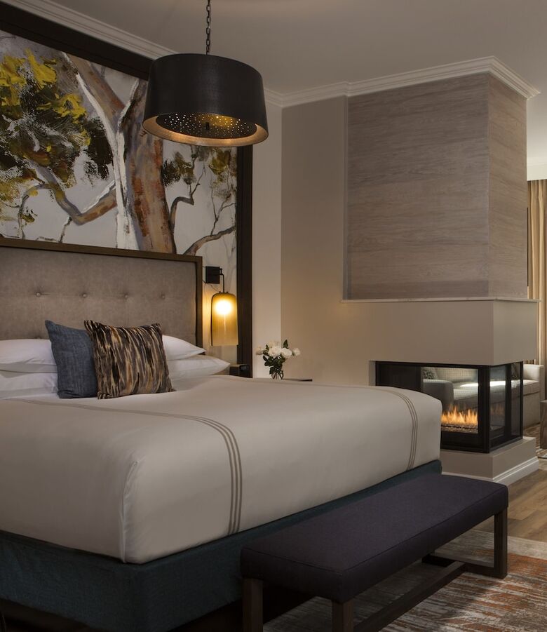 Hotel River Terrace Inn (.)