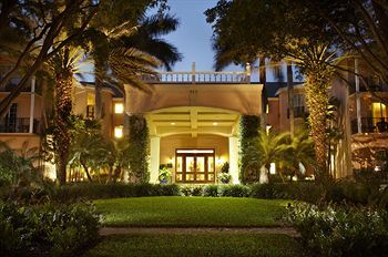Hotel Trianon Old Naples
