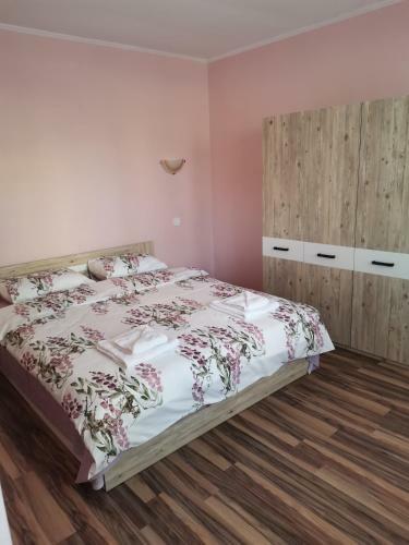 Hostal Guest Rooms Mihaylovi