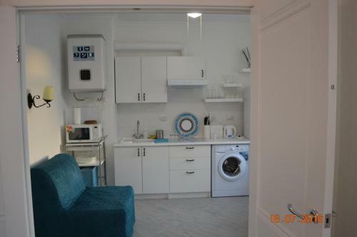White Apartments On Morskaya Str.