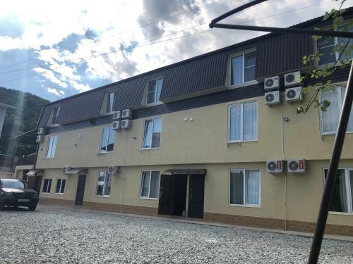 Hostal Guest House Milana