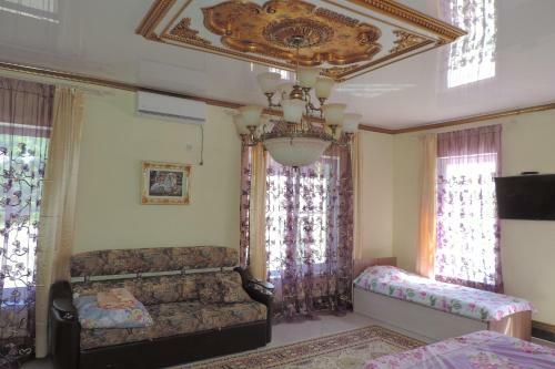 Hostal Guest House Faina