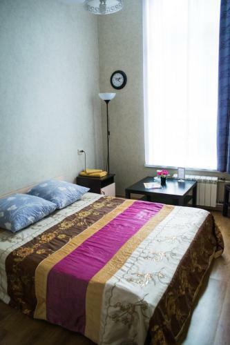 Hotel 12 Months