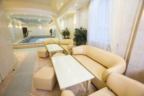 Hotel Complex Lotos