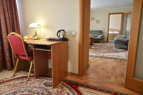 Novokuznetskaya Hotel