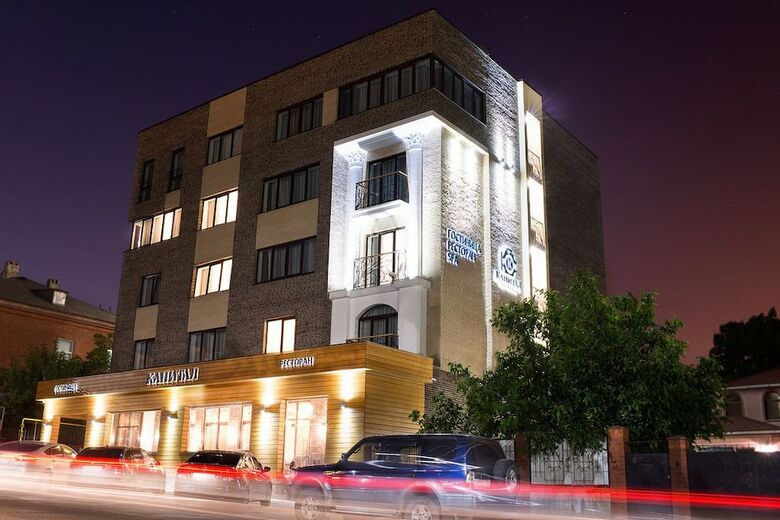 Capital Hotel