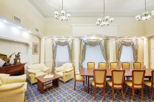 Hotel Ocharovanny Strannik