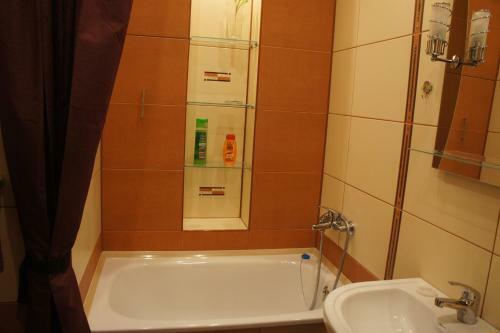 Hostal Astoria Club