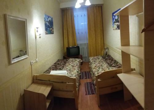 Bed & Breakfast Rooms In Pesochnyi Near Nii