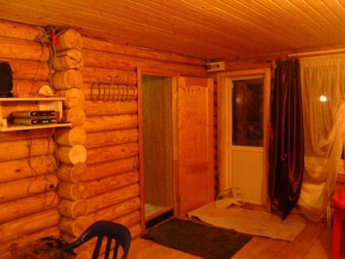 Cottage V Zelenoy Roshche