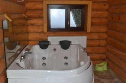 Cottage V Zelenoy Roshche