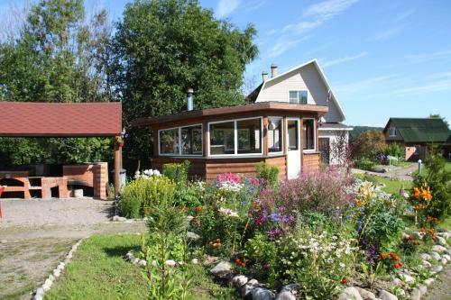 Cottages In Plotichno