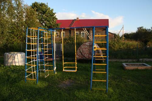 Cottages In Plotichno