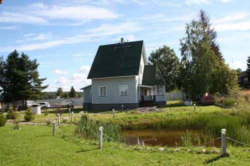 Cottages In Plotichno