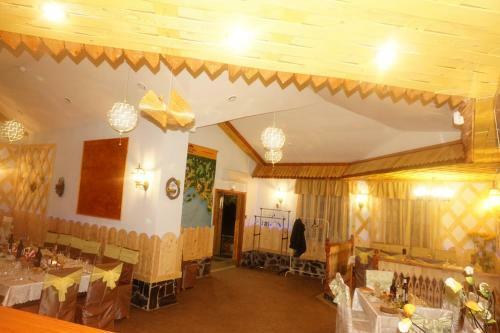 Dlinniy Bereg Hotel