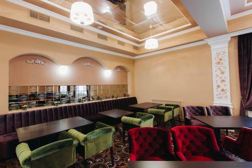 Mask Business Hotel
