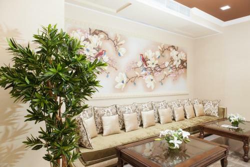 Mask Business Hotel
