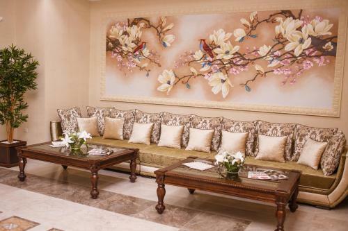 Mask Business Hotel