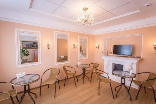 Hotel Pansionat Iskra