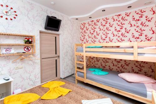 Hostel Svoi