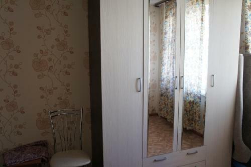 Apartment On Yunosti St.