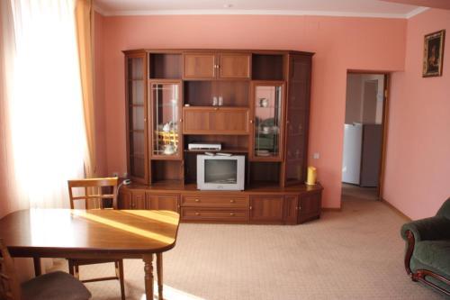 Hotel ????????? "????"