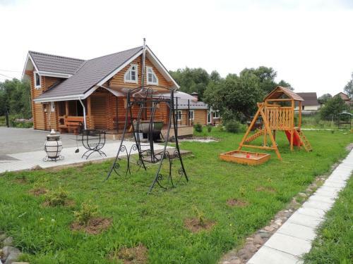 Hostal Cottage In Dudkino