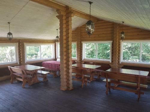 Hostal Cottage In Dudkino