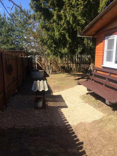 Cottage Yolka