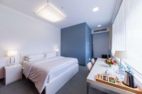 Pamir - Tyan-shan Hotel