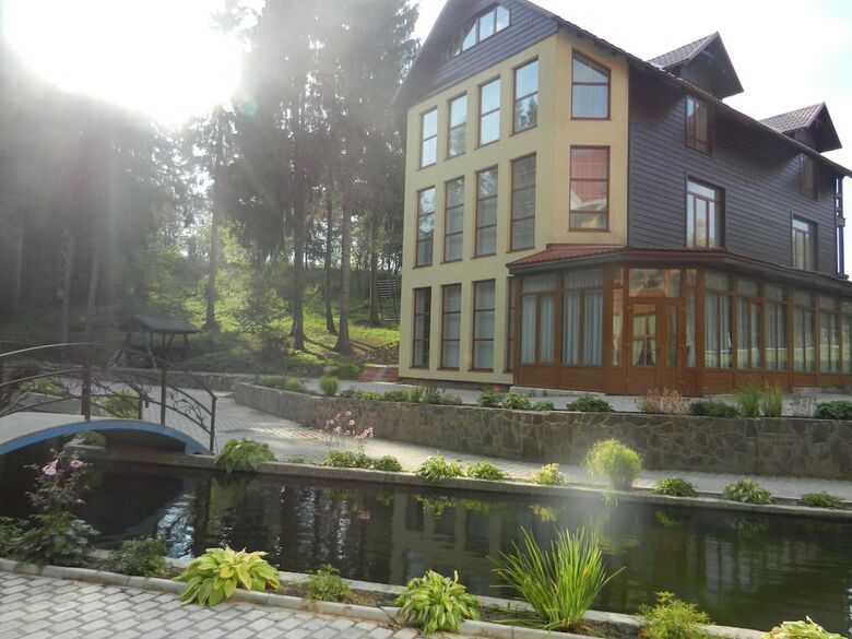 Mini-hotel Club Bon Ton