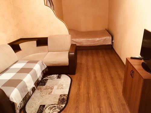 Standard Apartment On Akademika Petrova