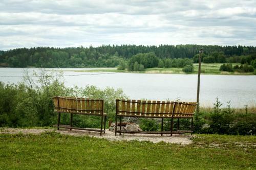 Hostal Holiday Home Tihotut