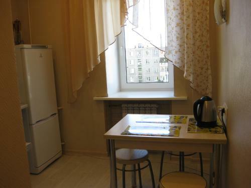 Apartment On Druzhby Narodov 5