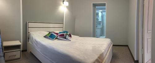 Hostal Guest House Berloga