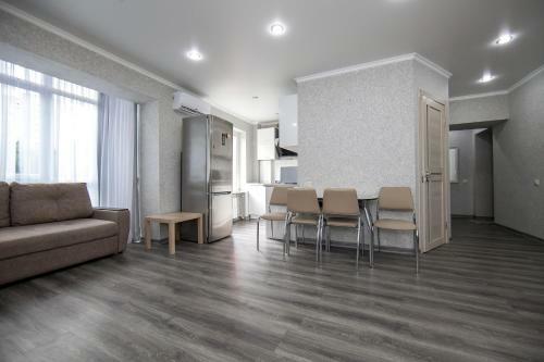 Apartment On Kubanskaya 8a