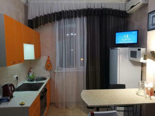 Apartment On Volzhskaya 81-b