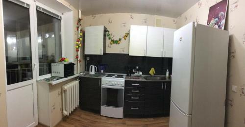 Apartment Near Monument Druzhby