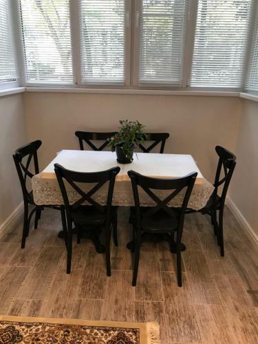 Na Konstitutsii Sssr Apartment